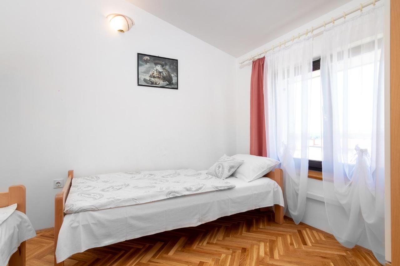 Villa Paradiso Punat Esterno foto