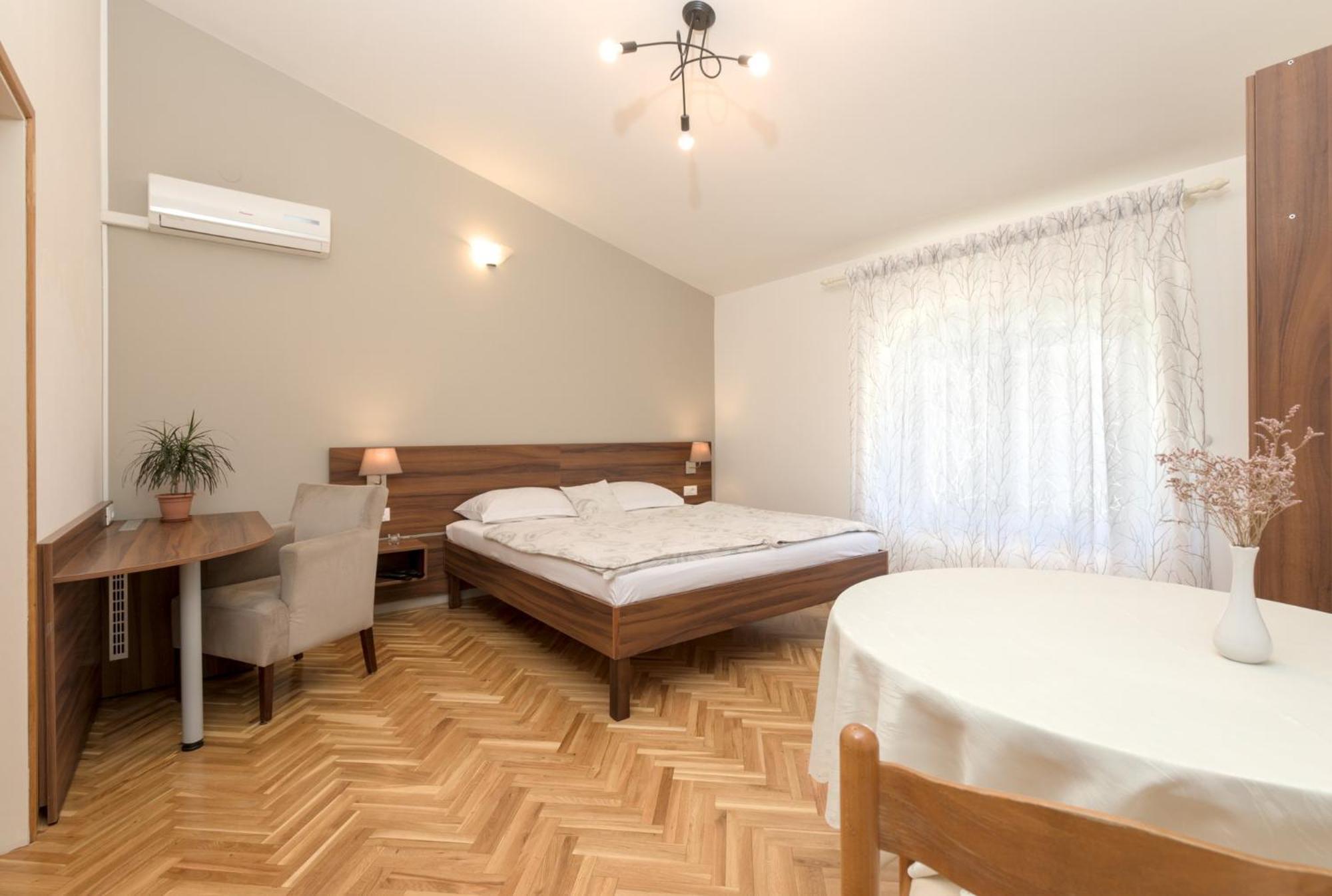 Villa Paradiso Punat Esterno foto