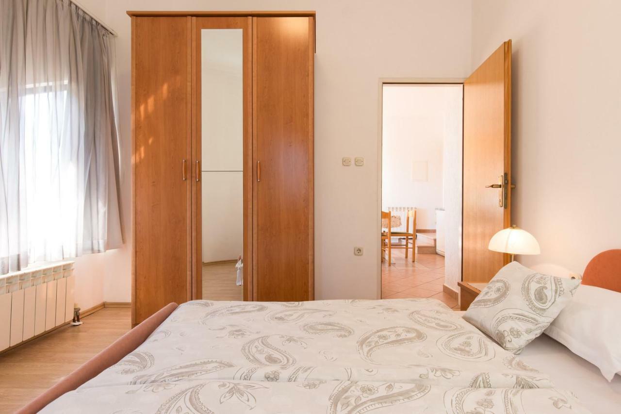 Villa Paradiso Punat Esterno foto