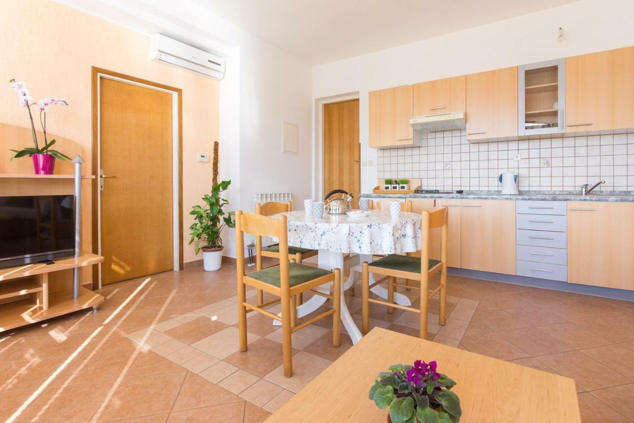 Villa Paradiso Punat Esterno foto