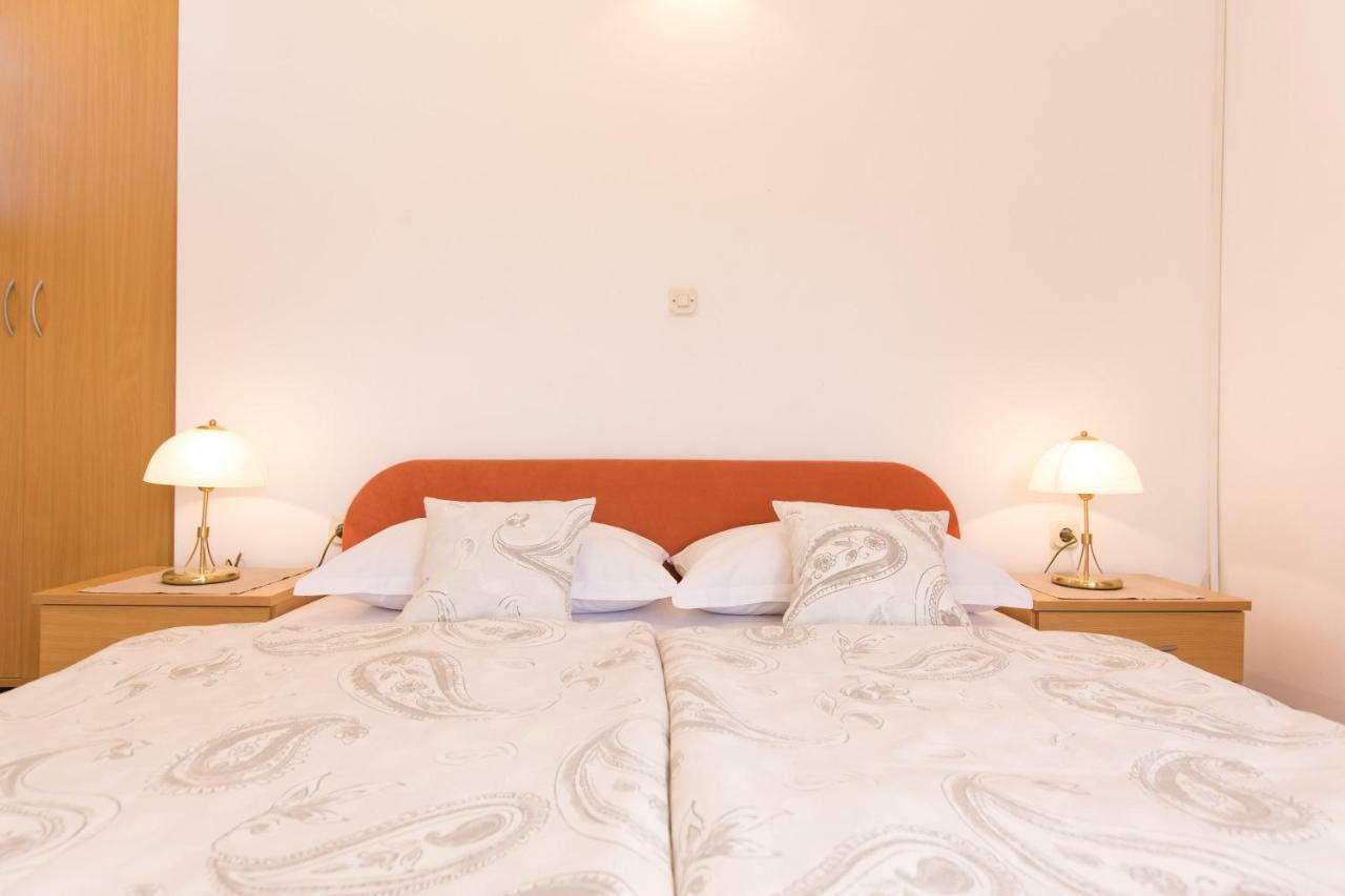 Villa Paradiso Punat Esterno foto